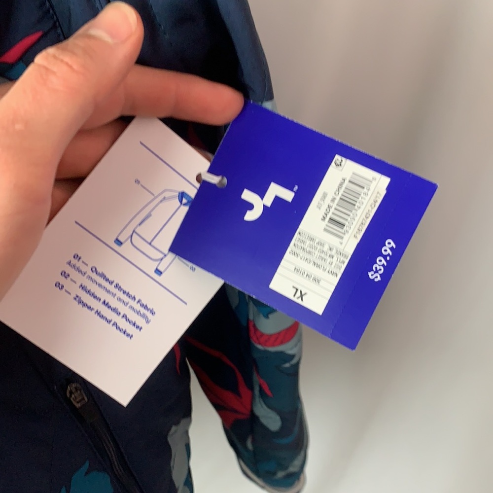 JoyLab Floral Quilted Bomber Jacket - Picture 6 of 11